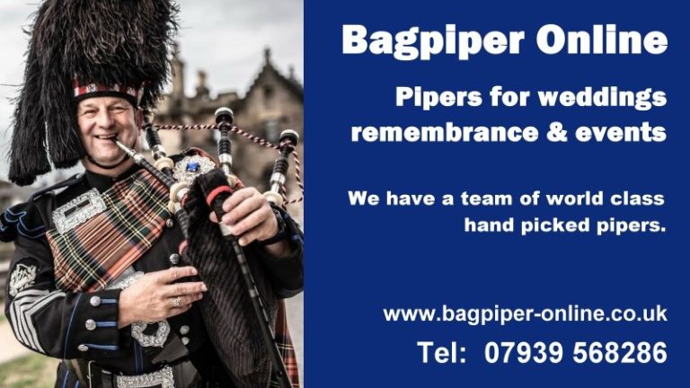 Edinburgh Bagpiper
